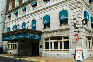 Wyndham Mayfair Saint Louis Buitenkant foto
